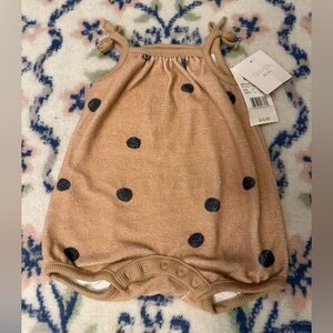 Grayson mini Tan Polka Dot Baby Romper
Size-0-3m